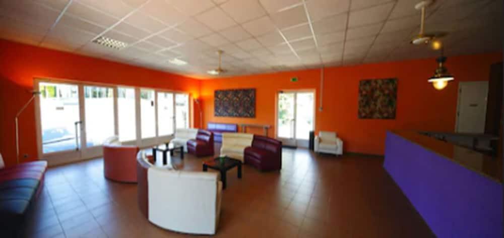 Pension Compostela Inn Cacheiras Экстерьер фото