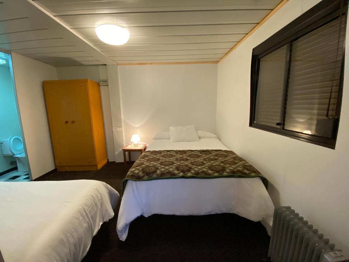 Pension Compostela Inn Cacheiras Экстерьер фото