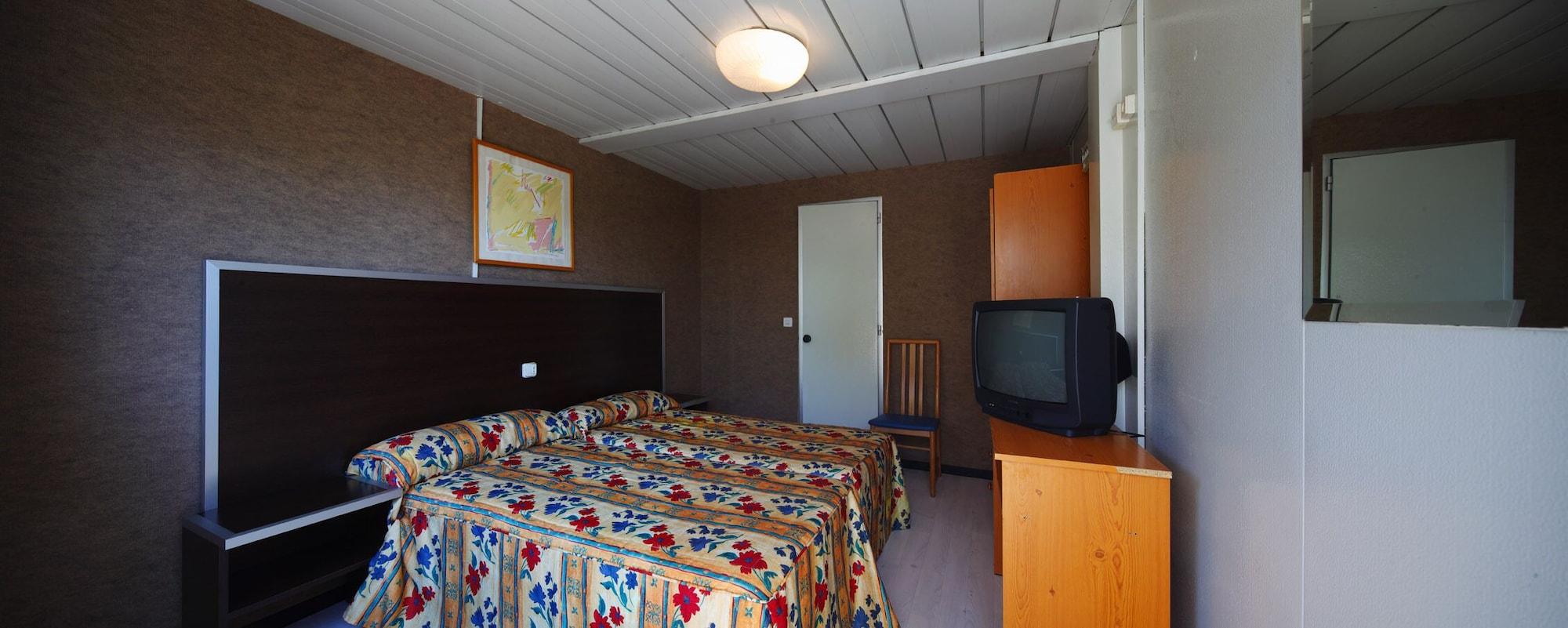 Pension Compostela Inn Cacheiras Экстерьер фото